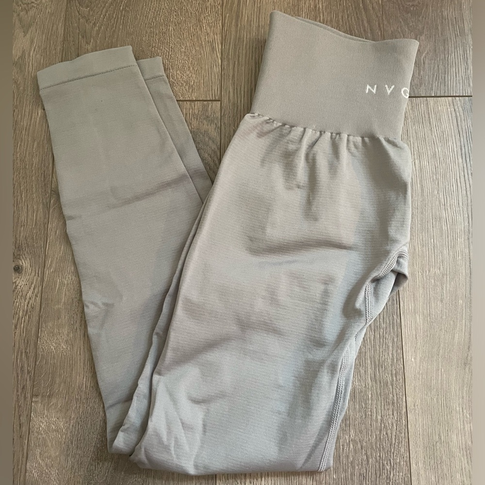 NVGTN  seamless legging